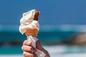 ice-cream-1274894_1920