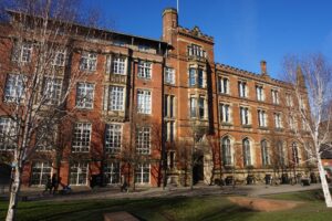 manchester-3870556_1920