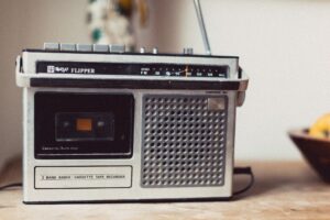 radio-821602_1920